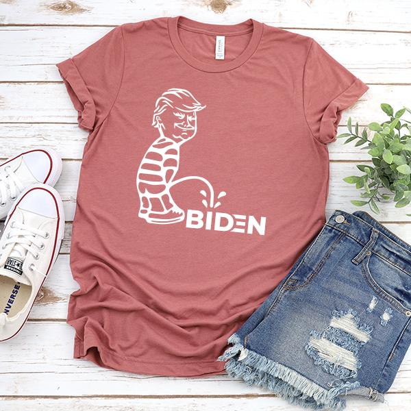 Trump Peeing On Biden - Short Sleeve Tee Shirt